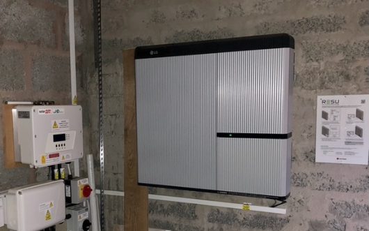 9FE987E4-B985-4BED-95C1-C287D18EDDAE_1_201_a